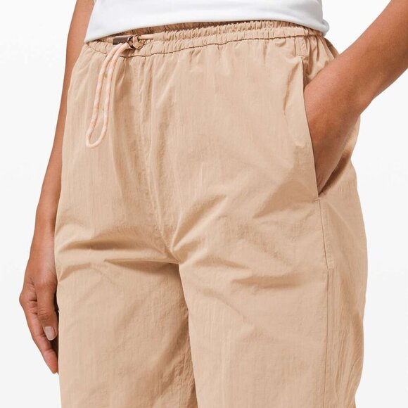 Lululemon Evergreen Track Pant Cafe Au Lait (SIZE 6) - Picture 3 of 14